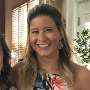 Meet your Posher, Erin